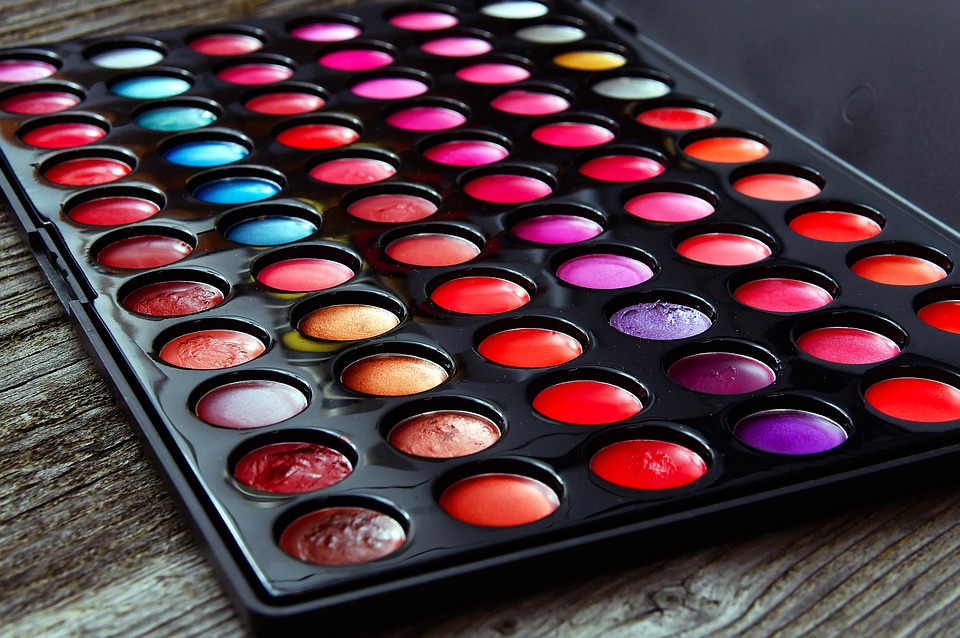 Maquillage léger et naturel pour tous les jours